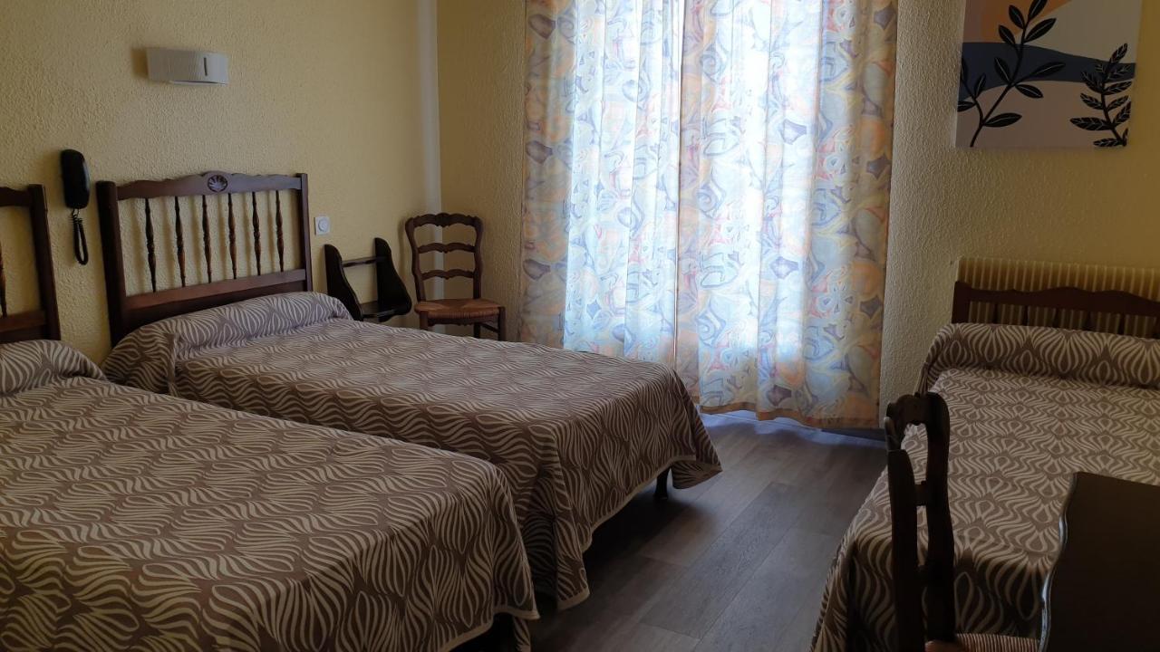 Hotel Ambeille Vue Mer Collioure