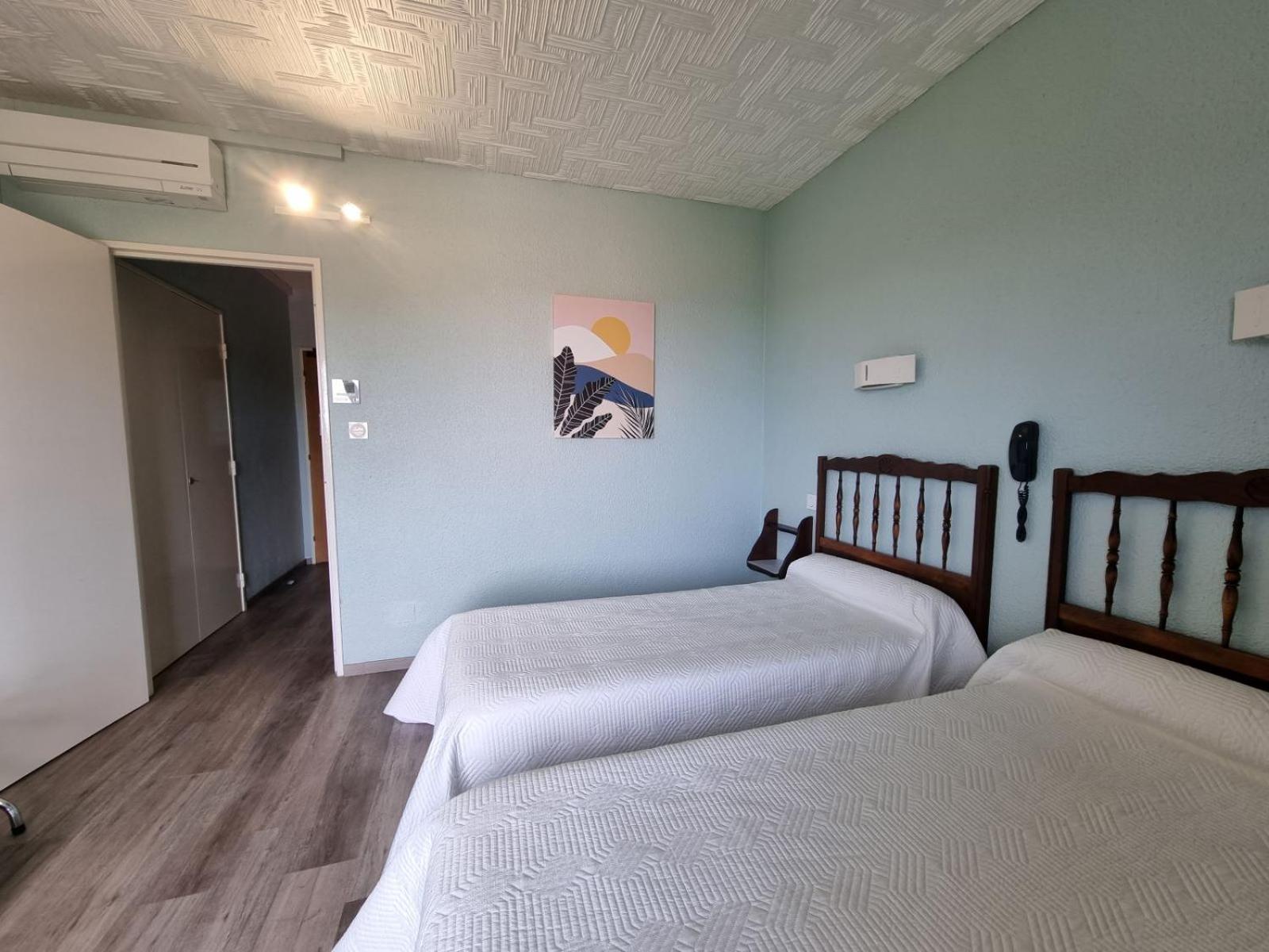 Hotel Ambeille Vue Mer Collioure