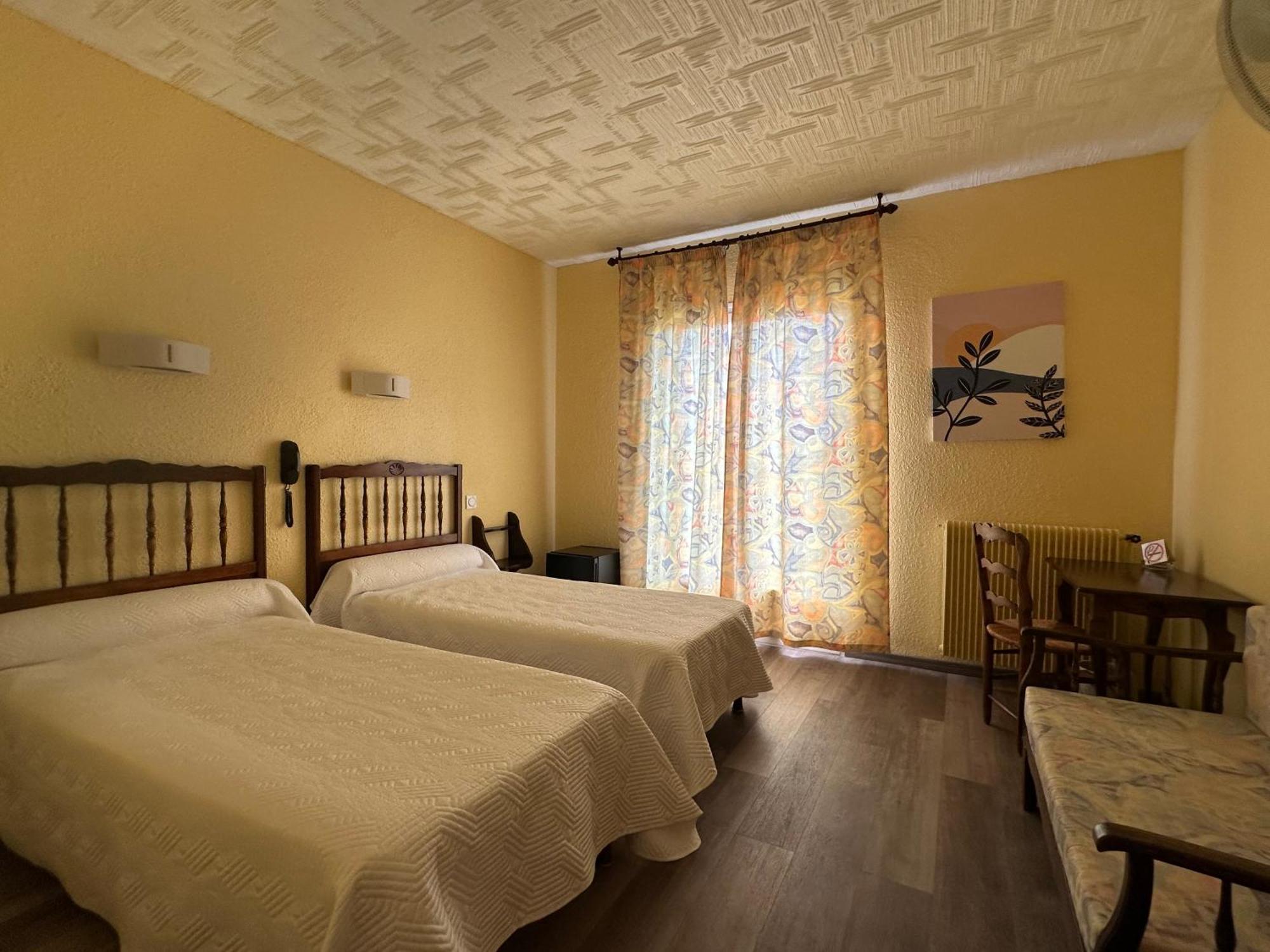 Hotel Hotel Ambeille Vue Mer 3*