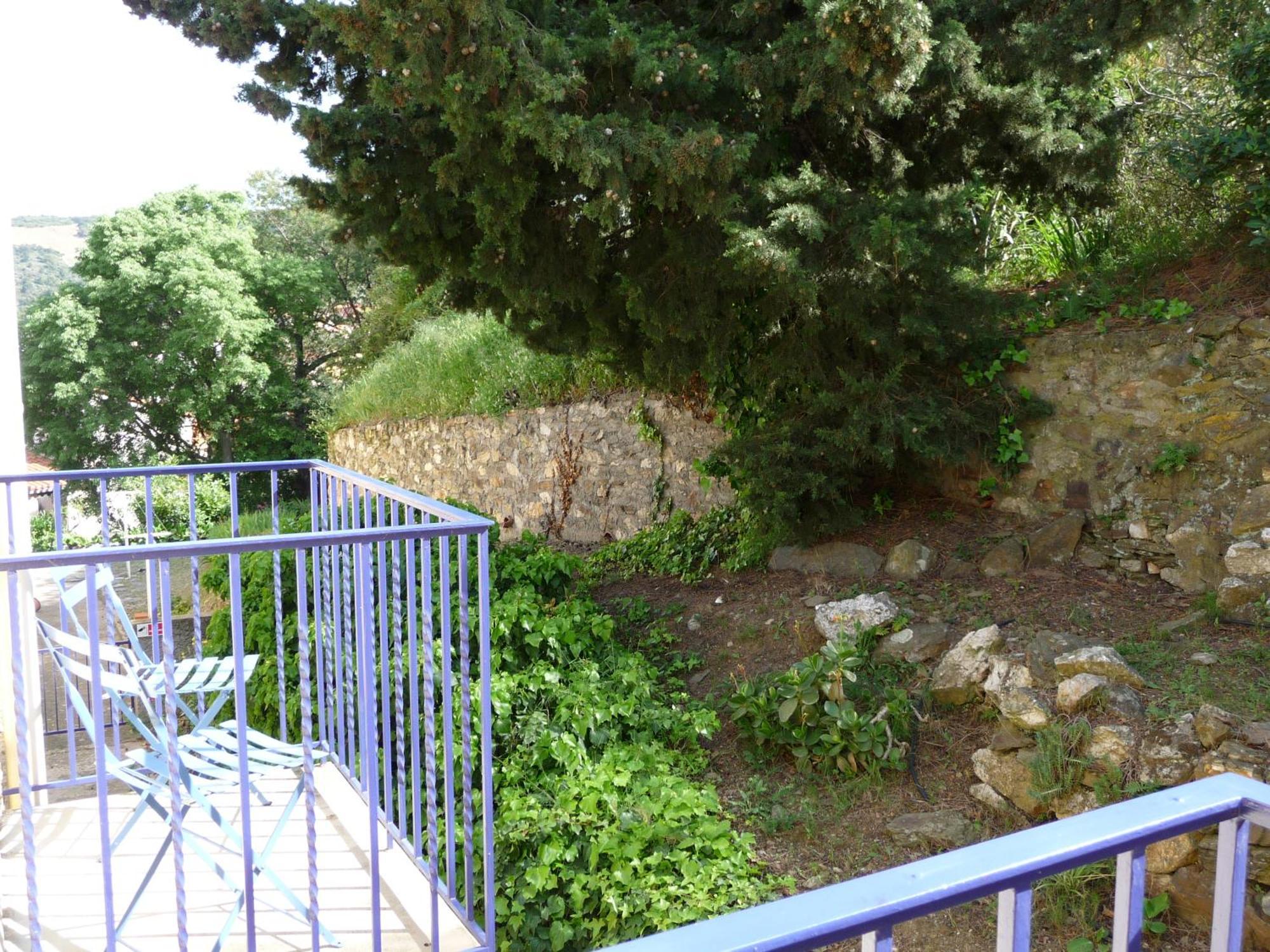 Hotel Ambeille Vue Mer 3*